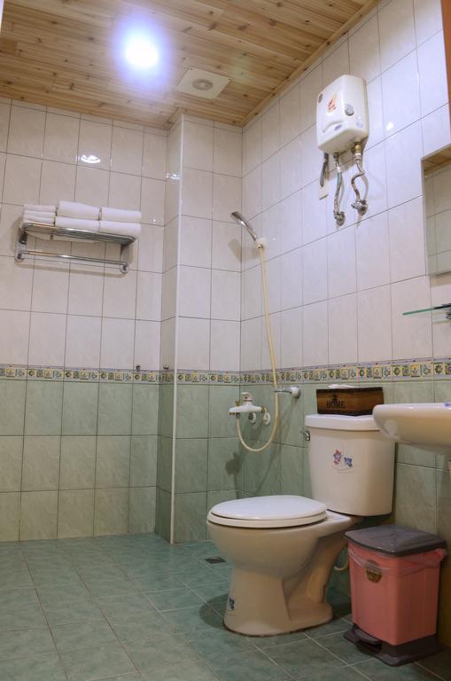 Jia Yuan Homestay Hengchun Old Town Zewnętrze zdjęcie