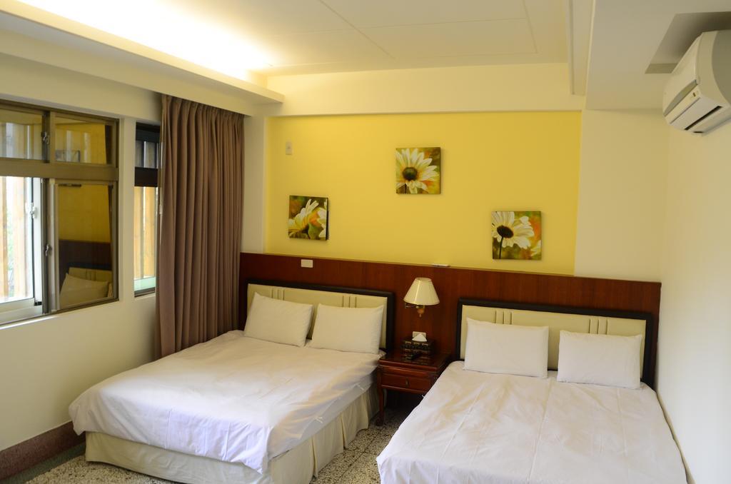 Jia Yuan Homestay Hengchun Old Town Zewnętrze zdjęcie