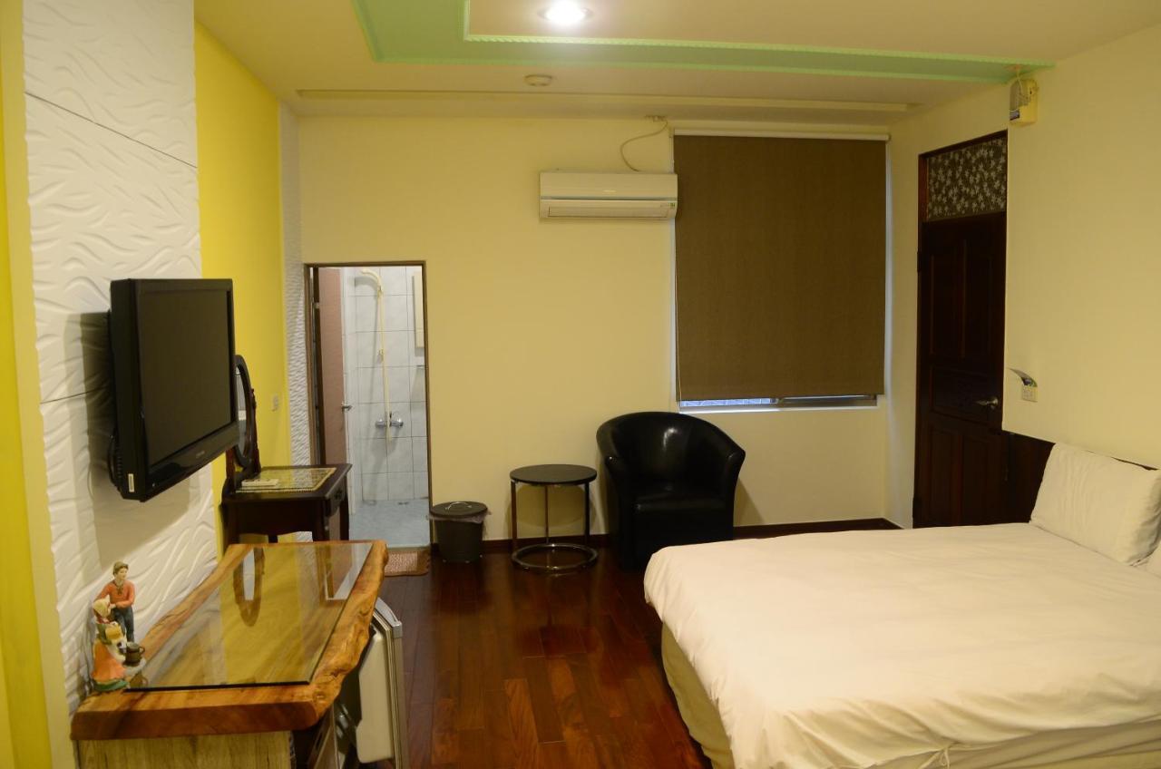 Jia Yuan Homestay Hengchun Old Town Zewnętrze zdjęcie