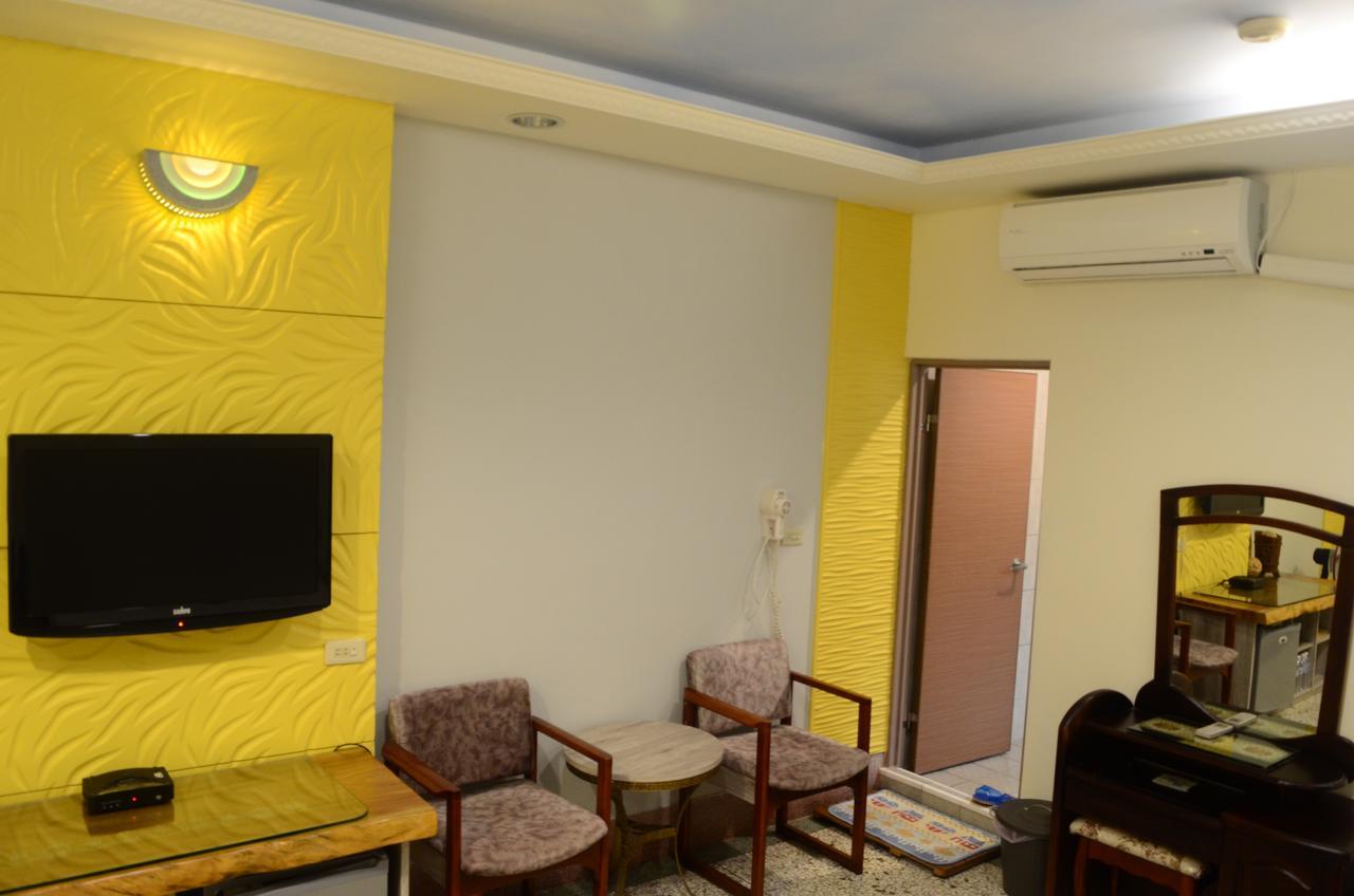 Jia Yuan Homestay Hengchun Old Town Zewnętrze zdjęcie